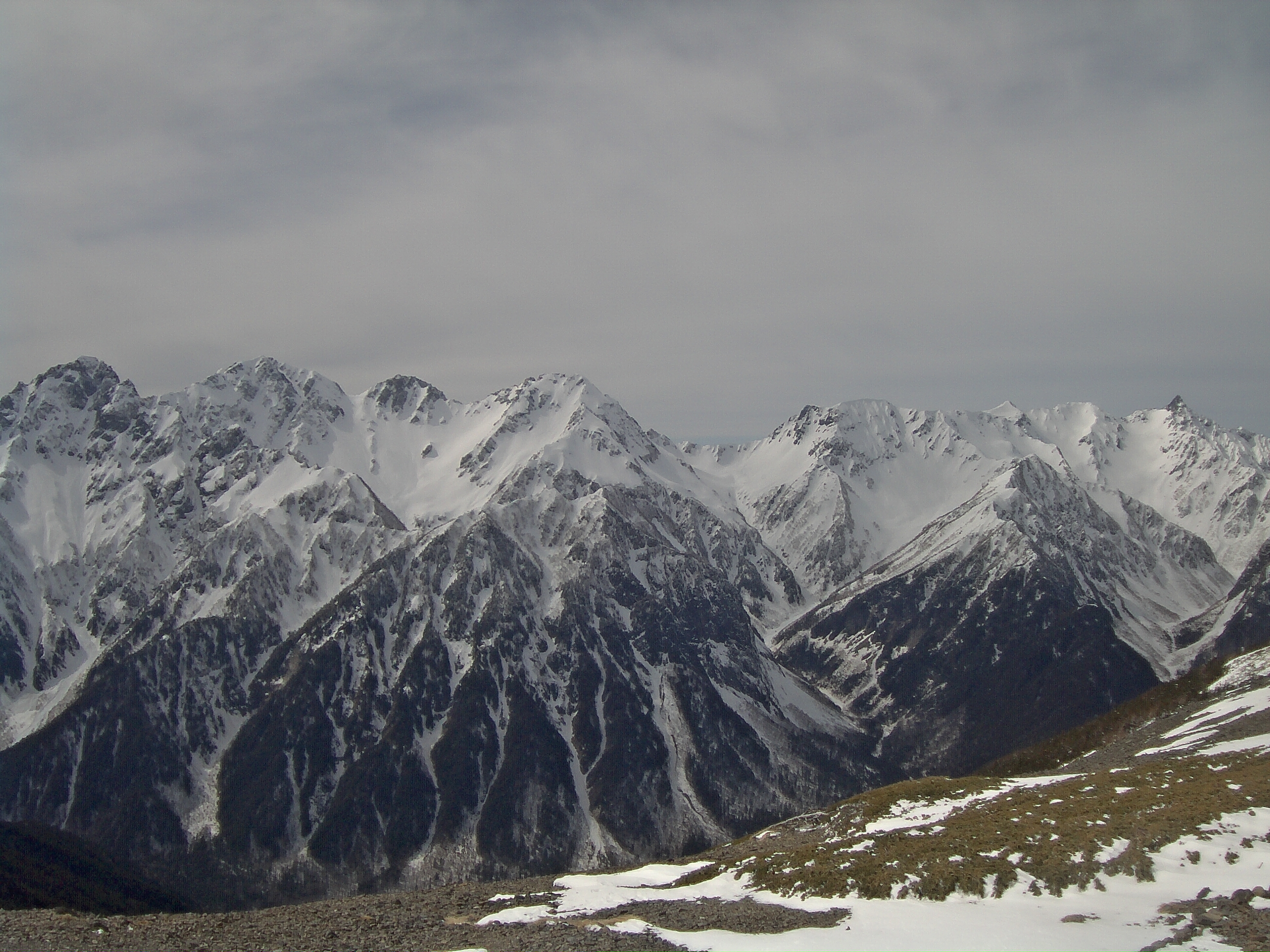 蝶ヶ岳ヒュッテの北アルプスライブカメラ