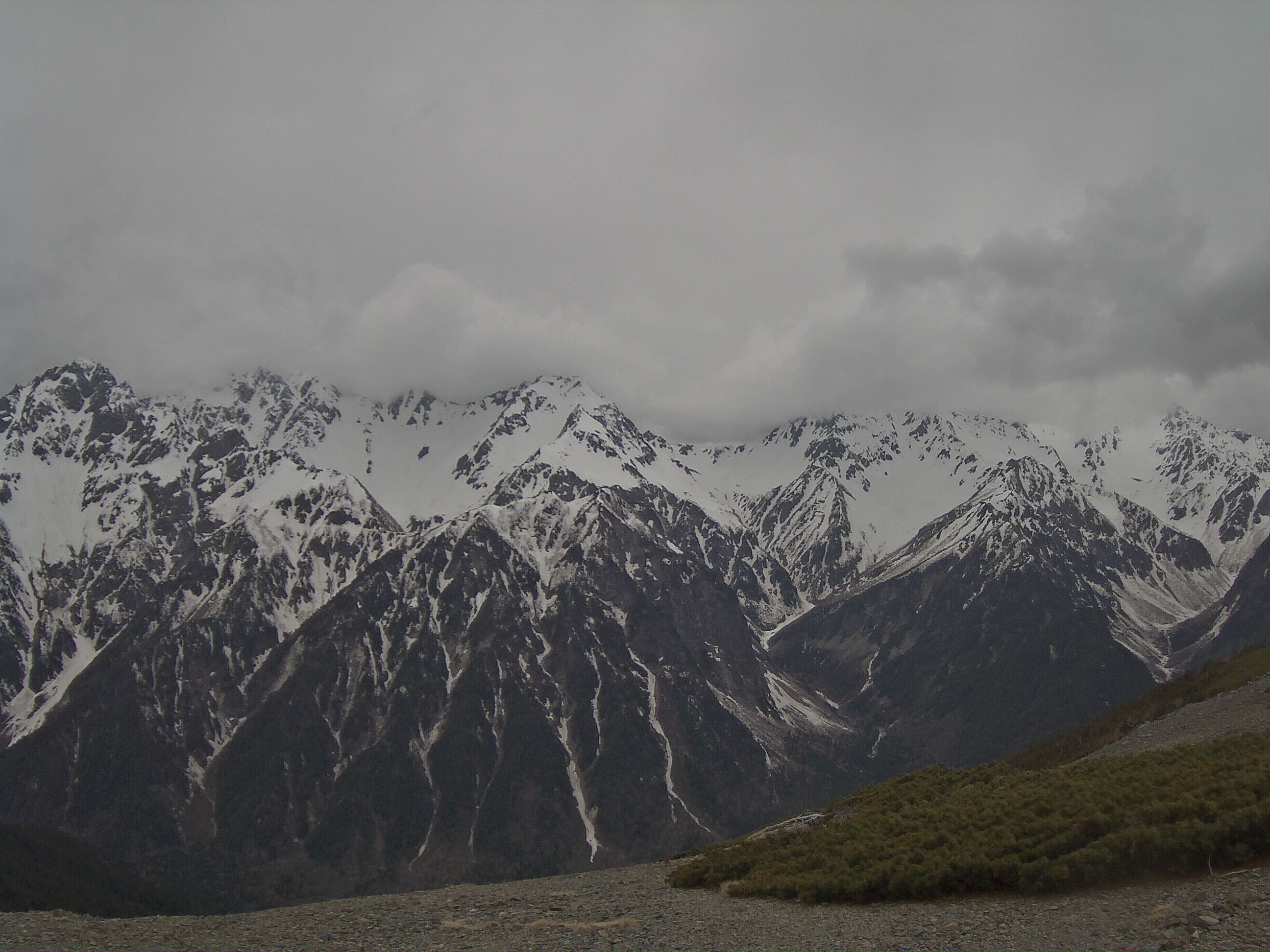 蝶ヶ岳ヒュッテ のライブカメラ画像