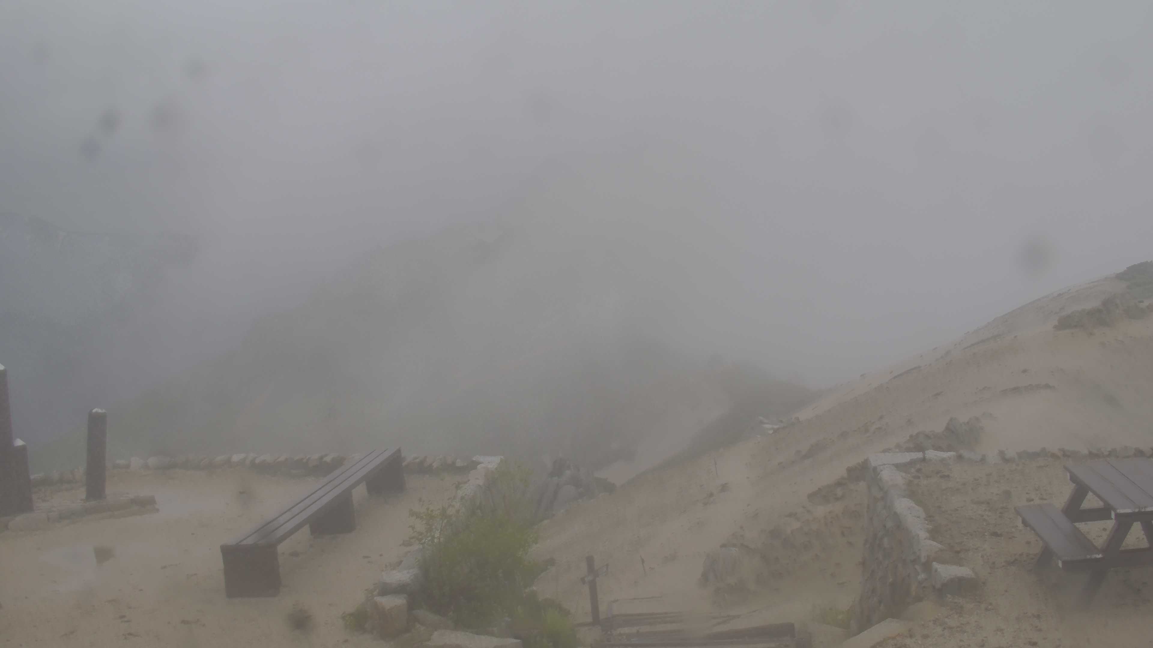 Enzanso Hut live camera at 2026-06-26 13:30: weather, visibility, and snow conditions around Omote Ginza Ridge