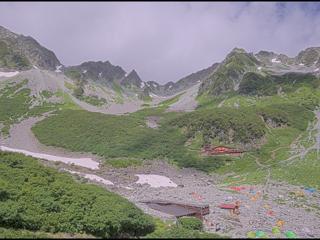 涸沢ヒュッテライブカメラの現在画像