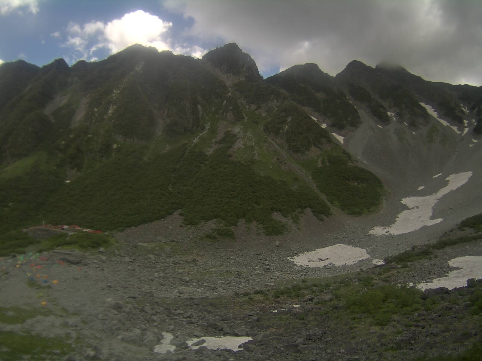 Karasawa Cirque Webcam from Karasawa Lodge at 2026-08-07 12:32: current view, weather, visibility, wind, and snow around Karasawa Cirque