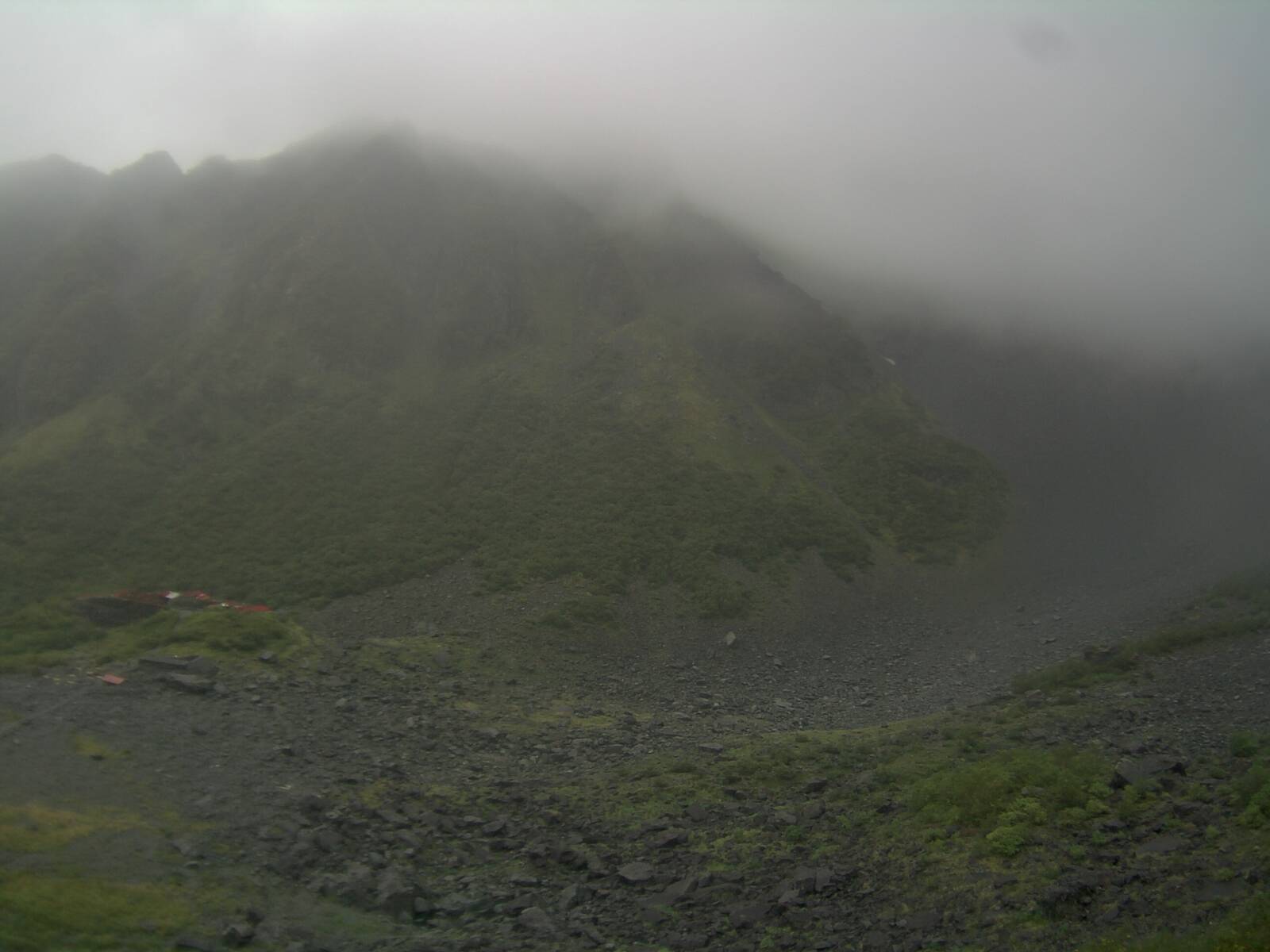 Karasawa Cirque Webcam from Karasawa Lodge at 2026-09-15 08:42: current view, weather, visibility, wind, and snow around Karasawa Cirque