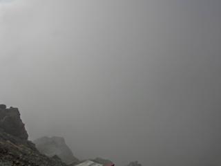 槍ヶ岳山荘北側