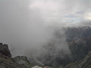 槍ヶ岳山荘北側