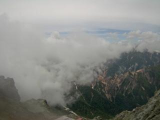 槍ヶ岳山荘北側