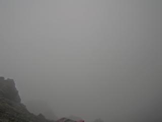 槍ヶ岳山荘北側